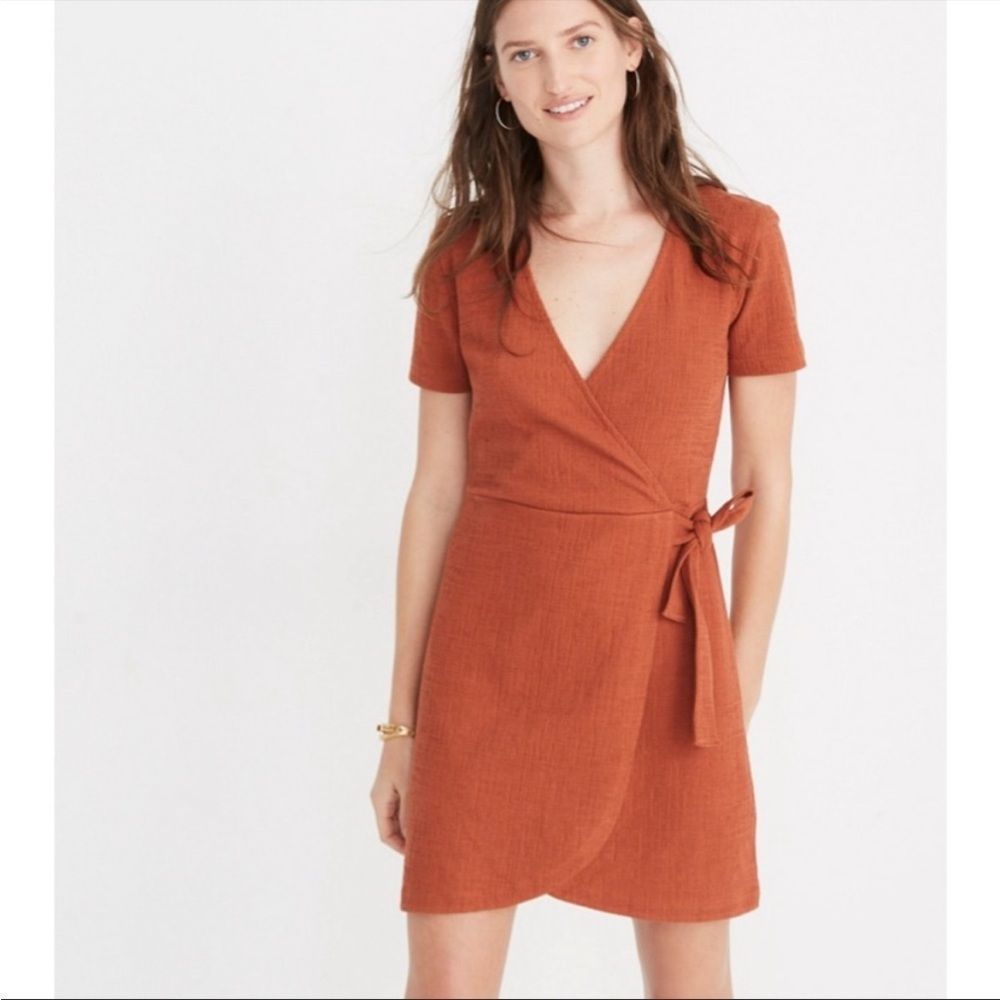 Madewell Texture & Thread Side Wrap Short
Sleeve Rust Orange Dress size M